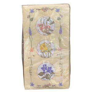 Spring Flowers Special Occasion Napkins Guest Towels 3 Ply (16) Daffodil Violet